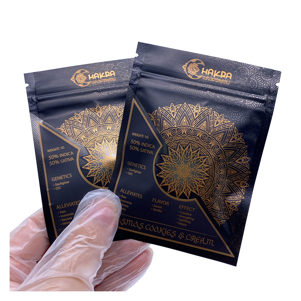 Custom gold printed matte black weed mylar packaging foil pouch zip lock flat bag for shatter